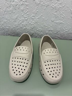 Kids White Water Shoes - Comfortable Slip-On Aqua Loafers